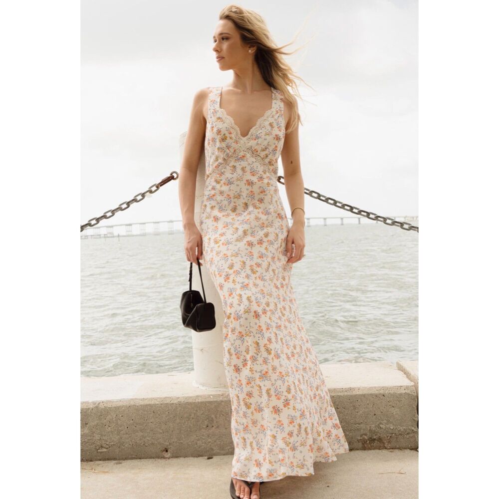 Few Moda x Emma Pritchard Olivia Wildflower Floral Lace Maxi Dress Women's 8 NWT
